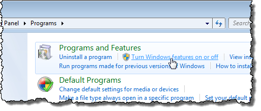 Klepnutím na položku Zapnout nebo vypnout funkce systému Windows v systému Windows 7